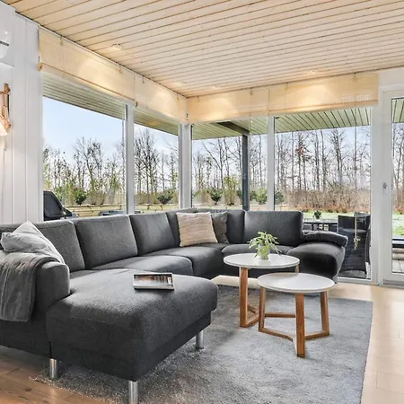 4 Star In Holiday home *